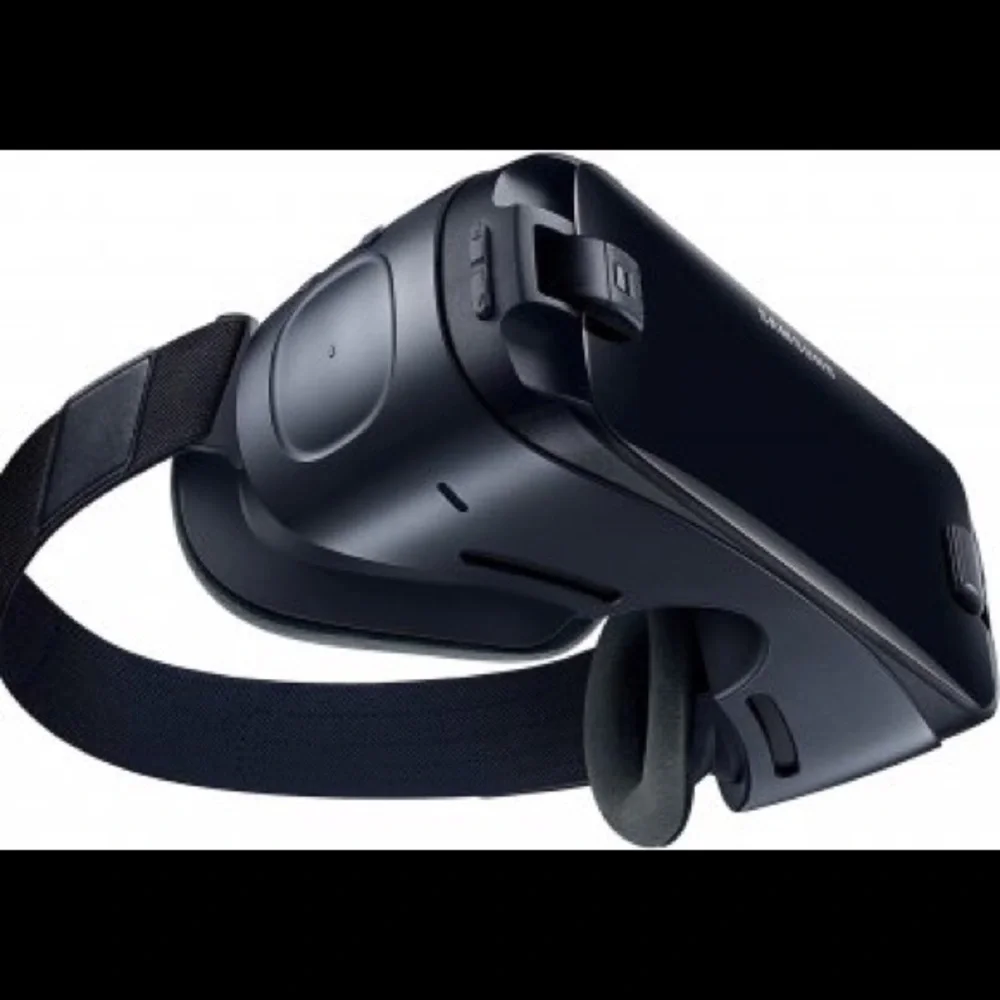 Samsung Gear VR With Controller